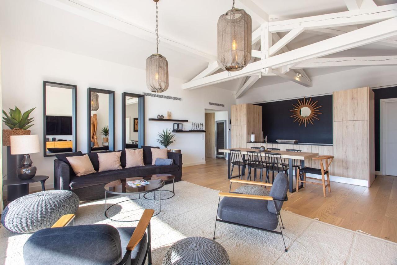 Hibiscus Penthouse Apartment